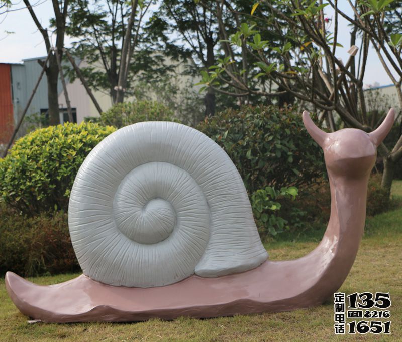 公園草坪玻璃鋼創意蝸牛雕塑 公園草坪玻璃鋼創意蝸牛雕塑